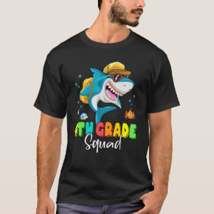 Vierter Streichholz-Rucksack zurück zum Schuljunge T-Shirt