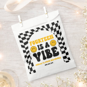 Vierzehn Ist Ein Retro-14.-Geburtstagsgefühl Geschenktütchen
