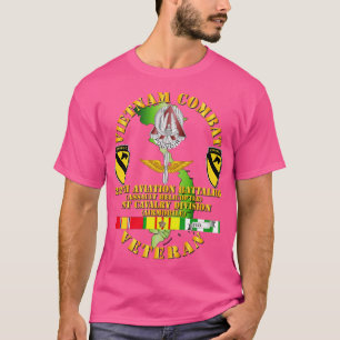 Vietnam Combat Cavalry Veteran mit 227th Aviation  T-Shirt