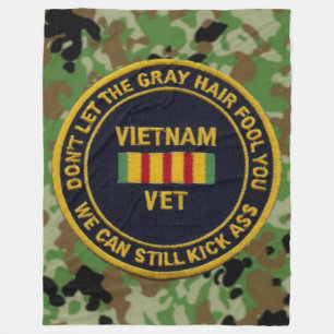VIETNAM-TIERARZT FLEECEDECKE
