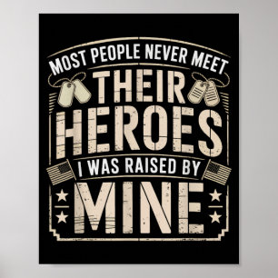 Vietnam Veteran Tochter Raised Eagle Abzeichen Mei Poster