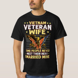 VIETNAM VETERANISCHE EHEFRAU EINIGE MENSCHEN TREFF T-Shirt