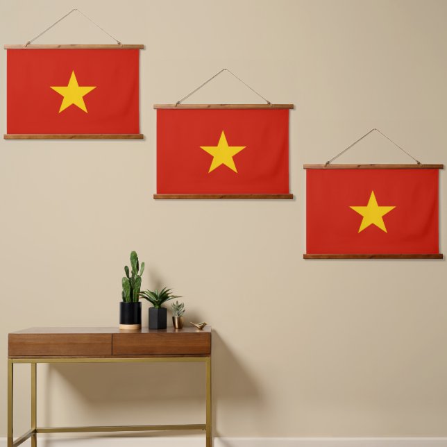 Vietnamflagge Wandteppich Mit Holzrahmen (Asymmetrisch)