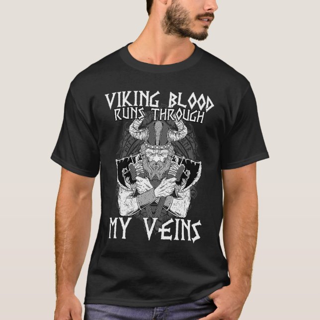 Viking Blood Runs Through My Veins I Valhalla Viki T-Shirt (Vorderseite)
