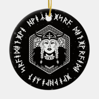 Viking Shield Maiden Celtic Warrior Keramik Ornament