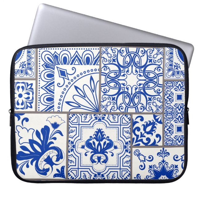 Viktorianisch Majolica: Patchwork Fliesenmuster. Laptopschutzhülle (Vorderseite)