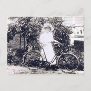 Viktorianische Frau mit einem Fahrrad Vintage Postkarte