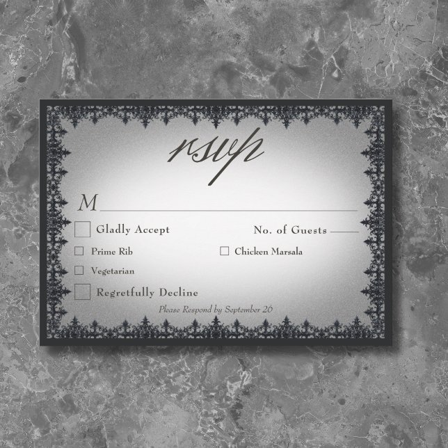 Viktorianische gotische Eisenkronenhochzeit RSVP Karte (Victorian Gothic Iron Border White Wedding RSVP Card)