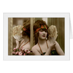 Viktorianische Schönheit mit Ventilator und Reflex