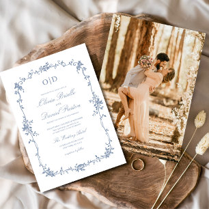 Viktorianische staubblaue Foto-Monogramm-Hochzeit Einladung