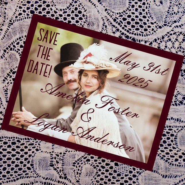 Viktorianischer Burgunder Text & Rahmen Rett-the-D Postkarte (Von Creator hochgeladen)