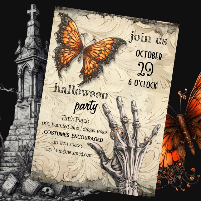 Viktorianischer Schmetterling | Skelett | Gothic H Einladung (Haunted Halloween party invitation with steampunk monarch butterfly and skeleton hand with rings. )