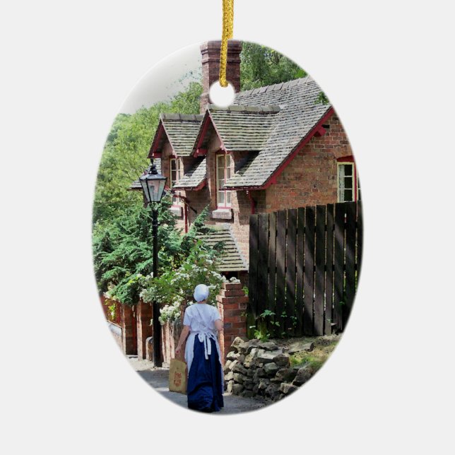 VIKTORIANISCHES ENGLAND KERAMIKORNAMENT (Vorne)