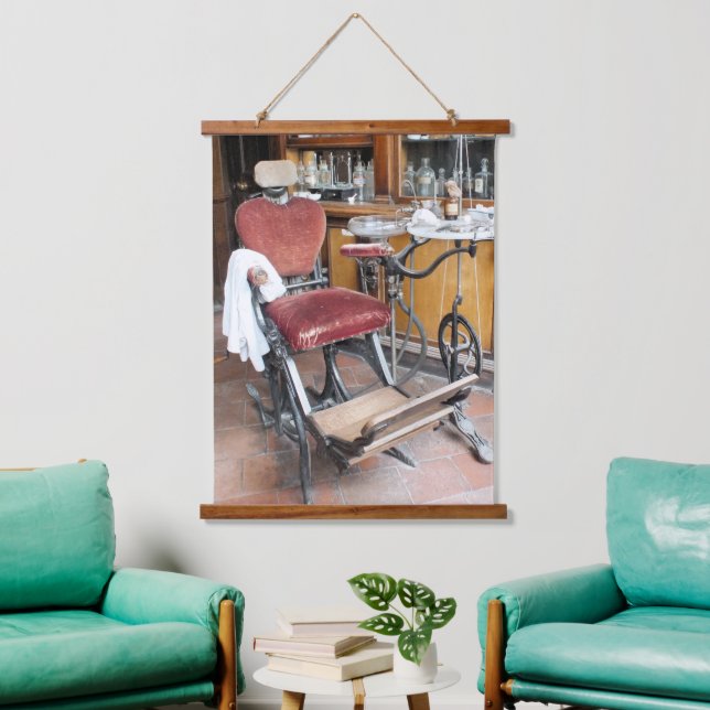 VIKTORIANISCHES ENGLAND WANDTEPPICH MIT HOLZRAHMEN (Wohnzimmer)