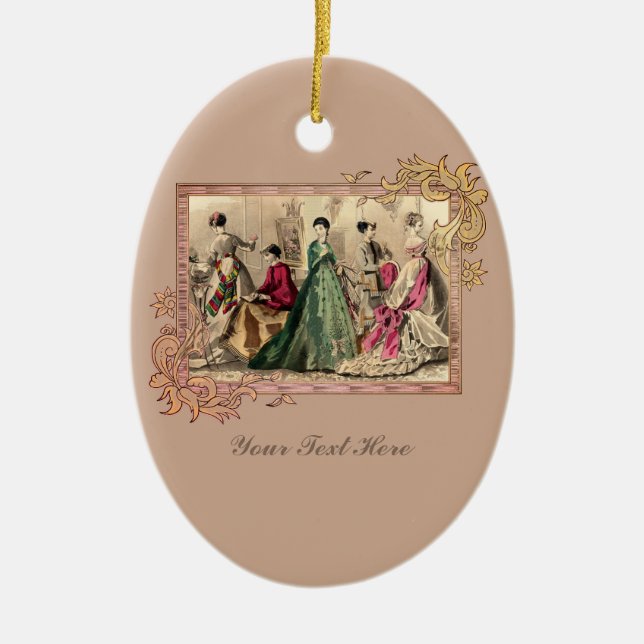 Viktorianisches Kleid mit rosa Keramik Ornament (Vorne)