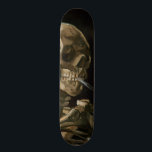 Vincent van Gogh Art Skateboard<br><div class="desc">Vincent van Gogh (Niederländisch, 1853 - 1890) Schädel eines Skeletts mit brennender Zigarette, 1885-86, Öl auf Leinwand Ungerahmt: 32 cm × 24, 5 cm (13 in × 9, 6 in) Früharbeit von Vincent van Gogh. Dieses kleine Gemälde ist Teil der ständigen Sammlung des Van Gogh Museums in Amsterdam. Es wurde...</div>