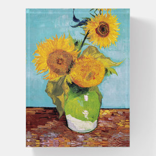 Vincent Van Gogh - Drei Sonnenblumen in einer Vase Briefbeschwerer