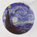 Vincent Van Gogh Starry Night Vintag Kunstkunst Dekoschale<br><div class="desc">Vincent van Gogh Starry Night Fine Art Painting Starry Night ist ein Gemälde des niederländischen post-impressionistischen Künstlers Vincent van Gogh. Der blaue Nachthimmel ist voll von wirbelnden Wolken, Sternen und einem hellen Halbmond. Die Sternennacht ist die einzige Nacht in der Serie von Ausblicken aus seinem Schlafzimmerfenster. Bewegung: Post-Impressionismus. Schöne, kunstvoll...</div>