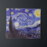 Vincent Van Gogh Starry Night Vintag Kunstkunst Wandteppich<br><div class="desc">Vincent van Gogh Starry Night Fine Art Painting Starry Night ist ein Gemälde des niederländischen post-impressionistischen Künstlers Vincent van Gogh. Der blaue Nachthimmel ist voll von wirbelnden Wolken, Sternen und einem hellen Halbmond. Die Sternennacht ist die einzige Nacht in der Serie von Ausblicken aus seinem Schlafzimmerfenster. Bewegung: Post-Impressionismus. Schöne, kunstvoll...</div>