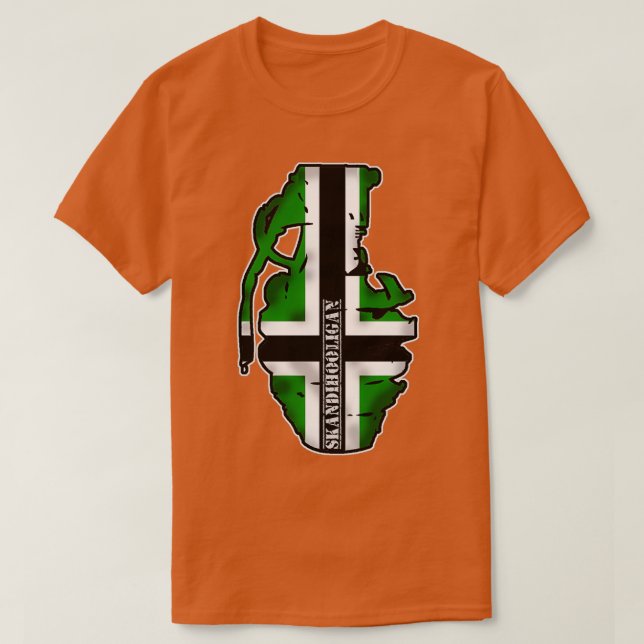 Vinnland Frag Flag hoch T-Shirt (Design vorne)