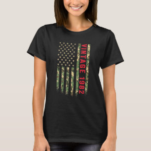 Vintag 1982 Camouflage der amerikanischen Flagge 4 T-Shirt
