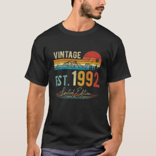 Vintag 1992 Klassik 30 Jahre alt gestört 30. T-Shirt
