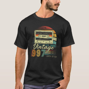 Vintag 1997 Retro Cassette 1997 25. Geburtstag 25 T-Shirt