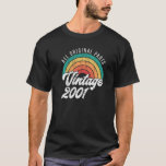 Vintag 2001 21. Geburtstagsklassiker Retro 21 Jahr T-Shirt<br><div class="desc">Vintag 2001 21. Geburtstag klassischer Retro 21 Jahre alt.</div>