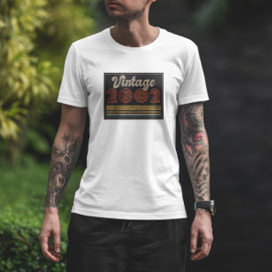 Vintag 2002 T-Shirt