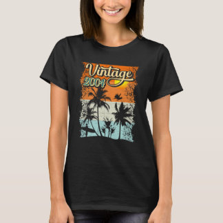 Vintag 2004 T-Shirt