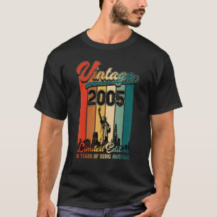 Vintag 2005 17. Geburtstag 17 Jahre Awesom T-Shirt