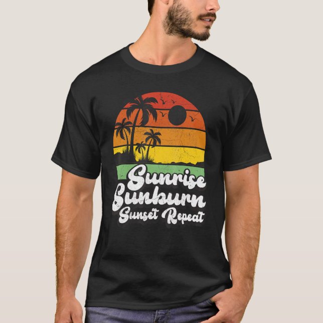 Vintag Beach Urlaub Sommersonnenaufgang Sonnenbran T-Shirt (Vorderseite)