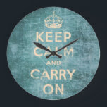 Vintag behalten Ruhe und Fortdauer Große Wanduhr<br><div class="desc">Blau Vintag behalte Ruhe und setzt fort. Alt,  geschliffen,  schmutzig,  dieses originelle und Vintage Design ist für Sie gemacht! Größe zu ändern hat Ihren Geschmack.  Dieses Design verweist auf das berühmte Poster während des Zweiten Weltkriegs erschien.</div>