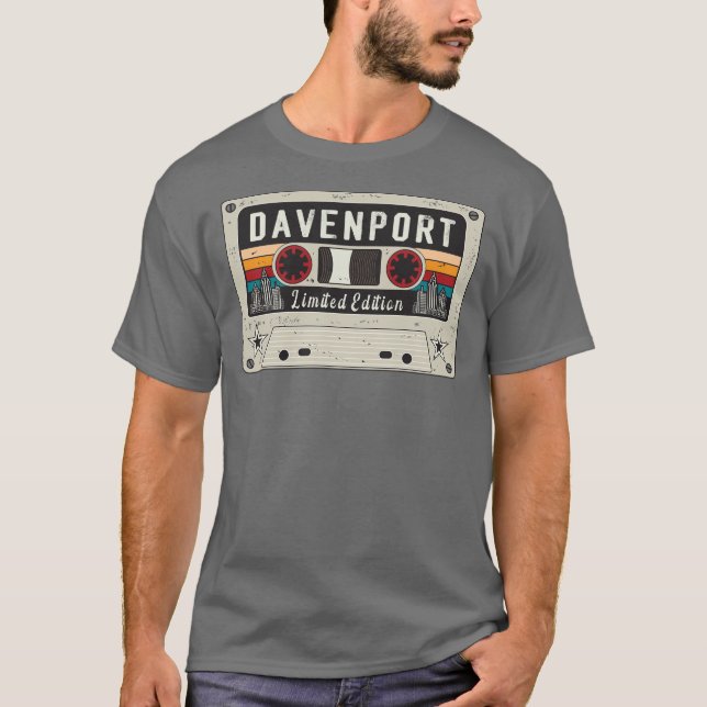 Vintag Davenport City Limited Edition T-Shirt (Vorderseite)
