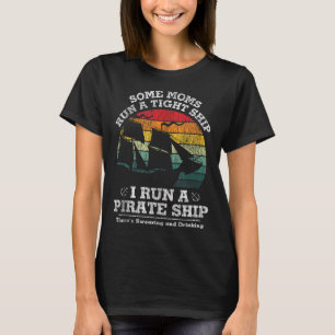 Vintag führe ich eine Piratenschiff Mama Vater Fam T-Shirt