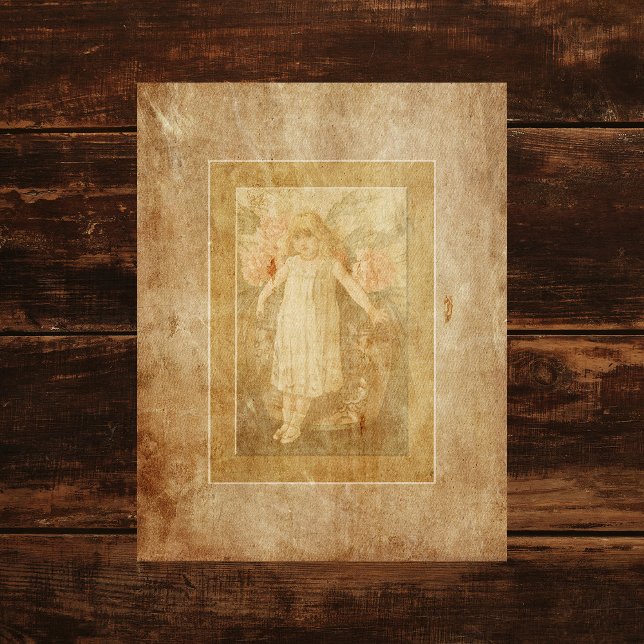 Vintag Girl Scrapbook Paper (Von Creator hochgeladen)