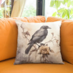 Vintag Goth Raven in einer Rose Bush Gold Kissen<br><div class="desc">Dieses Design kann durch Auswahl der Option Design bearbeiten personalisiert werden. Sie können auch auf andere Gegenstände übertragen. Kontaktieren Sie mich unter colorflowcreations@gmail.com oder nutzen Sie die Chat-Option oben auf der Seite, wenn Sie dieses Design auf einem anderen Produkt haben möchten oder Hilfe benötigen. Sehen Sie mehr von meinen Designs...</div>