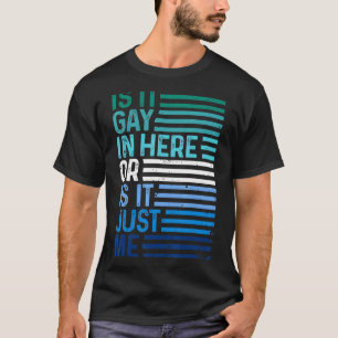 Vintag ist es schwul hier, auf dem LGBT Gay Flag S T-Shirt