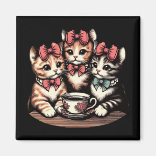 Vintag Kittens Tee Party Magnet