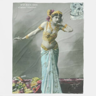 Vintag Mata Hari Postcard Fleecedecke