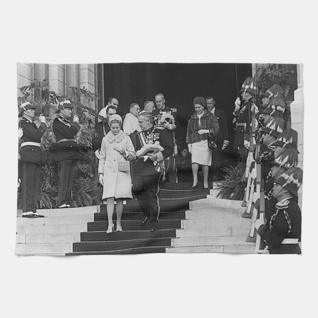 Vintag Monaco Prinz Albert und Prinzessin Grace Geschirrtuch (Horizontal)