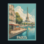 Vintag Paris: Eiffelturm & Seine Café Postkarte<br><div class="desc">Dieses nostalgische Vintage Reiseplakat erwartet Sie im romantischen Paris. Das Kunstwerk vereint den stehenden Eiffelturm über der Seine, gerahmt von hübschen Café-Terrassen, geschäftigen Booten und historischen Gebäude unter einem sanften blauen Himmel. Inspiriert durch die Reisepropaganda der Mitte des Jahrhunderts und die französische Café-Kultur, verbindet dieses Stück historische Eleganz mit der...</div>