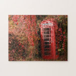 Vintag Red Phone Booth Puzzle<br><div class="desc">Jigsaw Puzzle des roten Efeu,  der sich um einen Vintagen roten Telefonstand zieht. Wählen Sie aus den verschiedenen verfügbaren Größen.</div>