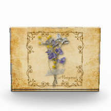 Vintag schöne Beige Getrocknete Blume mit Namen