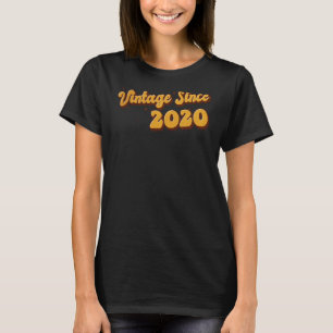 Vintag seit 2020 3 Jahre alt Groovy 3. Geburtstag T-Shirt