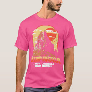 Vintag Shiprock New Mexico Graphic - Vier Ecken T-Shirt