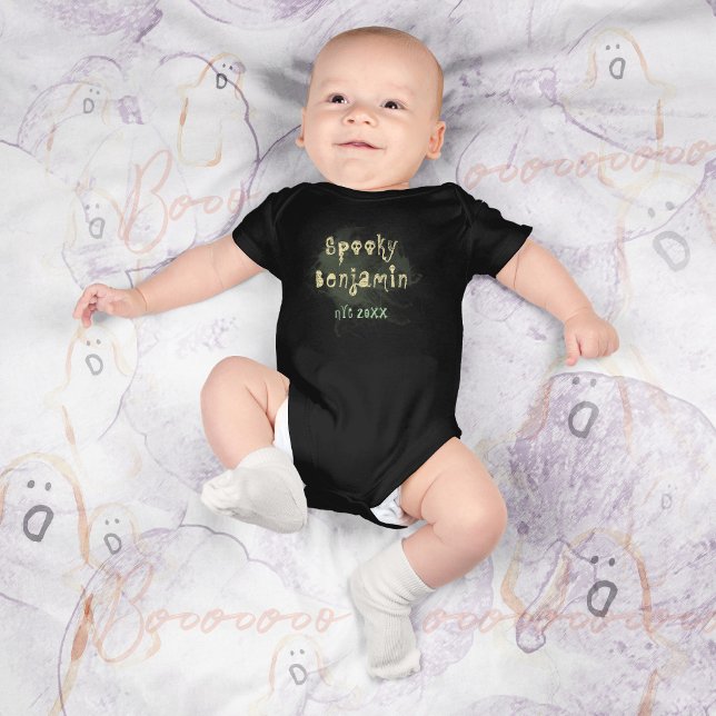 Vintag Spooky Skull Halloween Baby Strampler (Spooky Smoke Halloween Baby Name Baby Bodysuit ©Susanne Sachers - Sunny Mind Design 🌞)