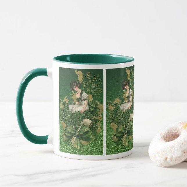 Vintag St. Patrick's Day Souvenir, Irish Lass Tasse (Mit Donut)