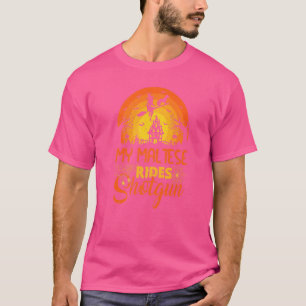 Vintag Sunset Mein maltesischer Hund fährt Shotgun T-Shirt