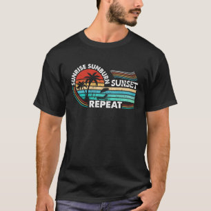 Vintag Surfer Retro Surfing Beach Sommerurlaub T-Shirt
